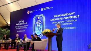 El ministro de Justicia de Vietnam, Nguyen Hai Ninh, pronuncia un discurso en el evento. (Foto: VNA)