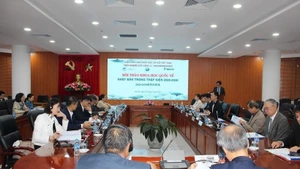 En el seminario. (Foto: VNA)