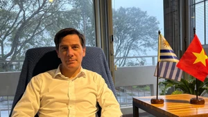 El profesor Ignacio Bartesaghi, director del Instituto de Negocios Internacionales de la Universidad Católica del Uruguay. (Foto: VNA)