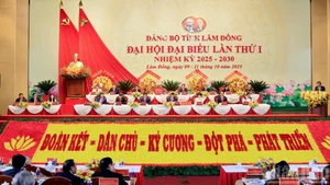 [Vídeo] Clausuran Asamblea del Comité del PCV en Lam Dong para mandato 2025-2030