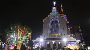 El ambiente navideño es vibrante en Hue. (Foto: VNA)