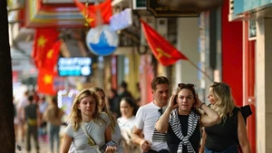 Vietnam recibe a 15,4 millones de turistas internacionales en los primeros nueve meses de 2025. (Foto: VNA)