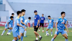 La VFF anunció la lista de los jugadores que integrarán la selección nacional sub-22 de Vietnam para el torneo de fútbol masculino de los SEA Games 33. (Foto: VNA)