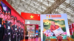 El espacio del periódico Nhan Dan en la exposición. (Foto: Nhan Dan)