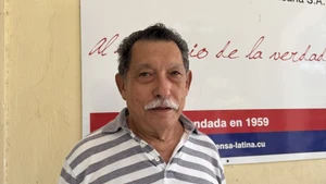 El periodista cubano Roberto Molina.