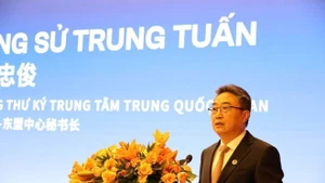 Shi Zhongjun, secretario general del Centro China-Asean. (Foto: VNA)