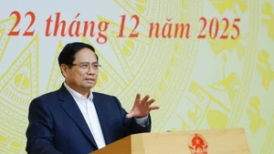 El primer ministro Pham Minh Chinh habla en el evento. (Foto: VNA)