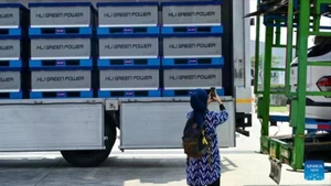 Productos y equipos en exhibición durante la ceremonia de inauguración. (Foto: Xinhua)