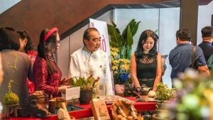 Visitantes en el recién inaugurado Museo Pho en el barrio de Ben Thanh, Ciudad Ho Chi Minh. (Foto: sggp.org.vn)