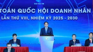 El primer ministro de Vietnam, Pham Minh Chinh, en el evento. (Foto: VNA)