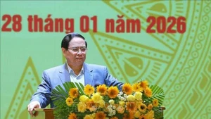 El primer ministro de Vietnam, Pham Minh Chinh, preside la segunda reunión del Comité Nacional de APEC 2027. (Foto: VNA)