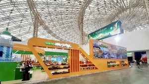 El pabellón de Hai Phong en la Feria de Otoño 2025. (Foto: VNA)