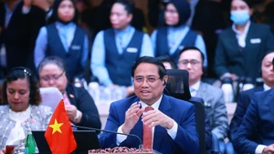 El primer ministro vietnamita, Pham Minh Chinh, en el evento. (Foto: VNA)