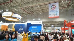 Visitantes a la 19ª Feria Internacional de Turismo de Ciudad Ho Chi Minh. (Foto: Comité organizador)