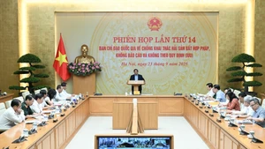 [Foto] Primer ministro de Vietnam preside 14ª reunión del Comité Directivo sobre pesca ilegal, no declarada y no reglamentada