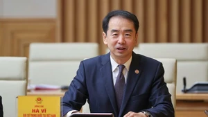 El embajador chino en Hanói, He Wei. (Foto: VNA)