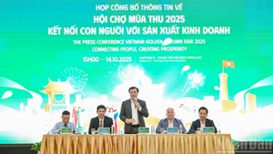 [Foto] Vietnam listo para la Feria de Otoño 2025