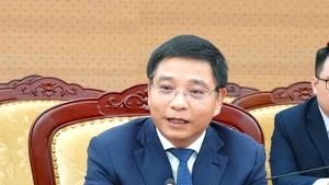 El ministro de Finanzas, Nguyen Van Thang, habla en el evento. (Foto: Ministerio de Finanzas)