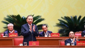 El secretario general del PCV, To Lam, preside la cita (Foto: VNA)