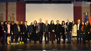 Los delegados en el evento (Foto: Nhan Dan)