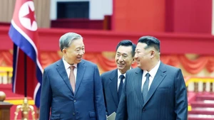 [Foto] Ceremonia de bienvenida a líder partidista vietnamita a Corea del Norte