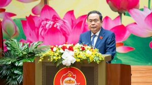 El secretario del Comité partidista y presidente de la Asamblea Nacional de Vietnam, Tran Thanh Man, habla en el evento (Foto: Nhan Dan)