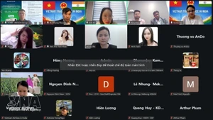 Participantes en el seminario (Foto: VNA)