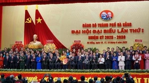 Comité Ejecutivo del Comité partidista de Da Nang, mandato 2025-2030, en la Asamblea (Foto: VNA)