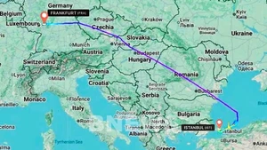 Vietnam Airlines desvía vuelo Frankfurt – Ciudad Ho Chi Minh a Estambul por emergencia médica. (Foto: Bnews/VNA)