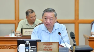 El secretario general del Partido Comunista de Vietnam (PCV), To Lam, habla en la cita (Foto: Nhan Dan)