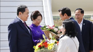 [Foto] Líder legislativo vietnamita llega a Suiza y asiste a VI Conferencia Mundial de Presidentes de Parlamento