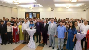 Los delegados en el evento (Foto: baoquocte.vn)