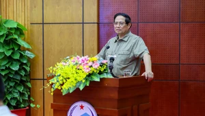 El premier Pham Minh Chinh habla en la cita (Foto: VGP)