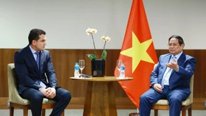 [Foto] Premier vietnamita recibe a líderes de grandes corporaciones brasileñas