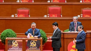 [Foto] El XIV Congreso Nacional del PCV implementa el trabajo de personal