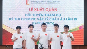 Estudiantes vietnamitas ganan cuatro medallas en Olimpiada Europea de Física