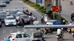 Se han instalado y puesto en funcionamiento hasta 261 cámaras con IA en toda la ciudad. (Foto: tuoitrethudo.vn)