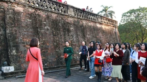 Nueva experiencia con tour “Recuerdos del Asta de la Bandera Nacional”