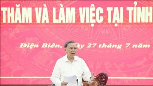 El secretario general del Partido Comunista de Vietnam, To Lam, interviene en la cita (Foto: VNA)