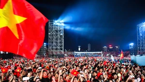 [Foto] Apasionados por concierto nacional “Patria en el corazón”