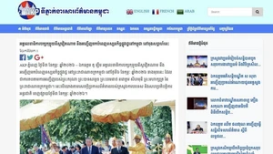Un artículo publicado en el diario Kampuchea Thmey Daily (Foto: VNA)