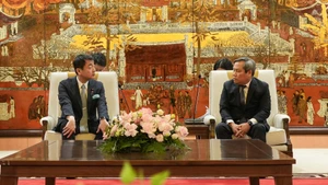 En el evento (Foto: hanoimoi.com.vn)