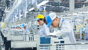 El capital registrado de IED en los primeros 10 meses del año fue de 31,5 mil millones de dólares, lo que representó un aumento del 15,6% en comparación con el mismo período del año anterior. (Fuente: doanhnghiepvadautu.info.vn)