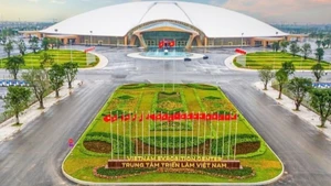 Se espera que el Centro de Exposiciones de Vietnam se convierta en un destino para eventos políticos, económicos, culturales y turísticos nacionales e internacionales. (Foto: Nhan Dan)