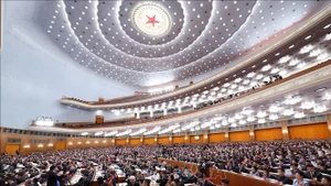 Una sesión de trabajo del Comité Nacional de la Conferencia Consultiva Política del Pueblo Chino (Foto: Xinhua)