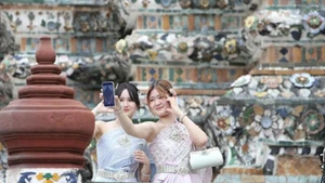 Turistas en Bangkok, Tailandia. (Foto: Xinhua/VNA)