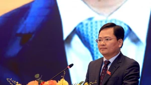 El presidente del Grupo de Jóvenes Diputados de la Asamblea Nacional, Nguyen Anh Tuan, habla en el evento (Foto: cand.com.vn)