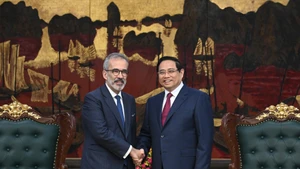 [Foto] Premier vietnamita recibe a ministro de Estado y de Asuntos Exteriores de Portugal