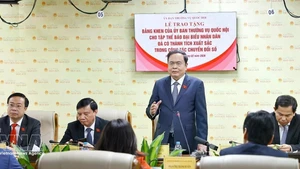 El presidente de la Asamblea Nacional, Tran Thanh Man, habla en la cita (Fuente: VNA)