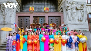 La comunidad vietnamita participa en el Día de la Cultura de Etnias Minoritarias en República Checa